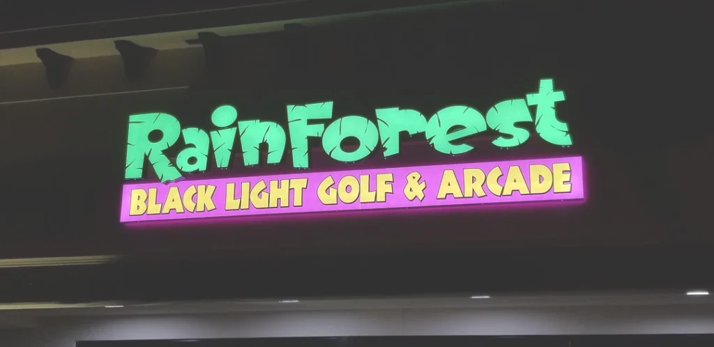 Business Visibility with Custom Signs