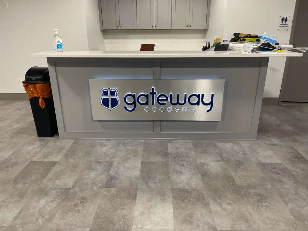 VSL - Gateway front desk logo