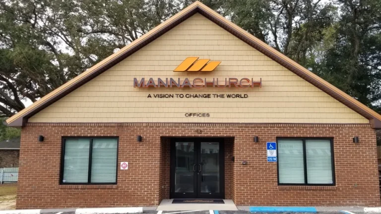 Custom Channel Letter Signs to Elevate Your Business