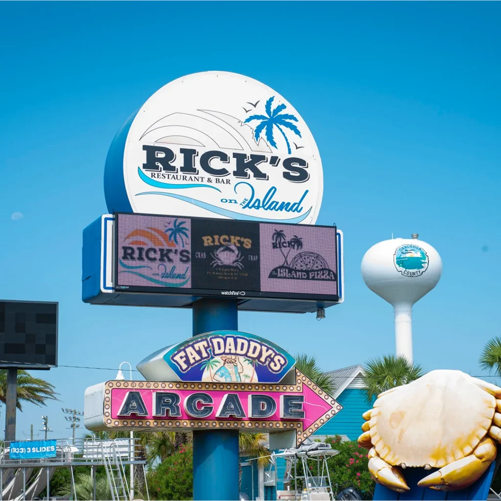 Digital Watchfire display installed by Vintage Sign & Light at Rick’s Restaurant & Bar and Fat Daddy’s Arcade