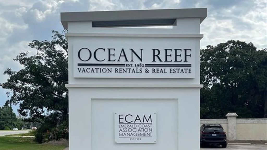 Custom monument signs for Ocean Reef vacation rentals and real estate entrance with modern outdoor design and durable structure